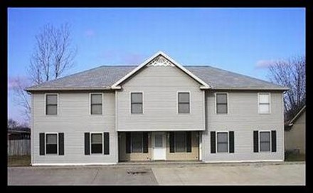 337 Highland Ave in Bellevue, OH - Foto de edificio