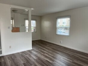5652 Riley St in San Diego, CA - Building Photo - Building Photo