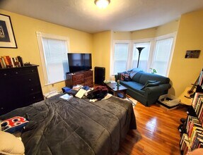 7 Blake St in Cambridge, MA - Building Photo - Building Photo