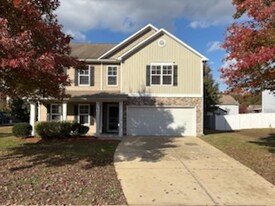 125 Belmont Ridge Dr in Garner, NC - Building Photo