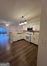 3312 Hidden Cove Cir NW in Peachtree Corners, GA - Foto de edificio - Building Photo