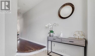4272 RYAN Ln in Burlington, ON - Building Photo - Building Photo