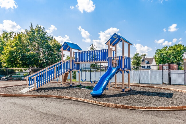 Chapelcroft Apartments photo'