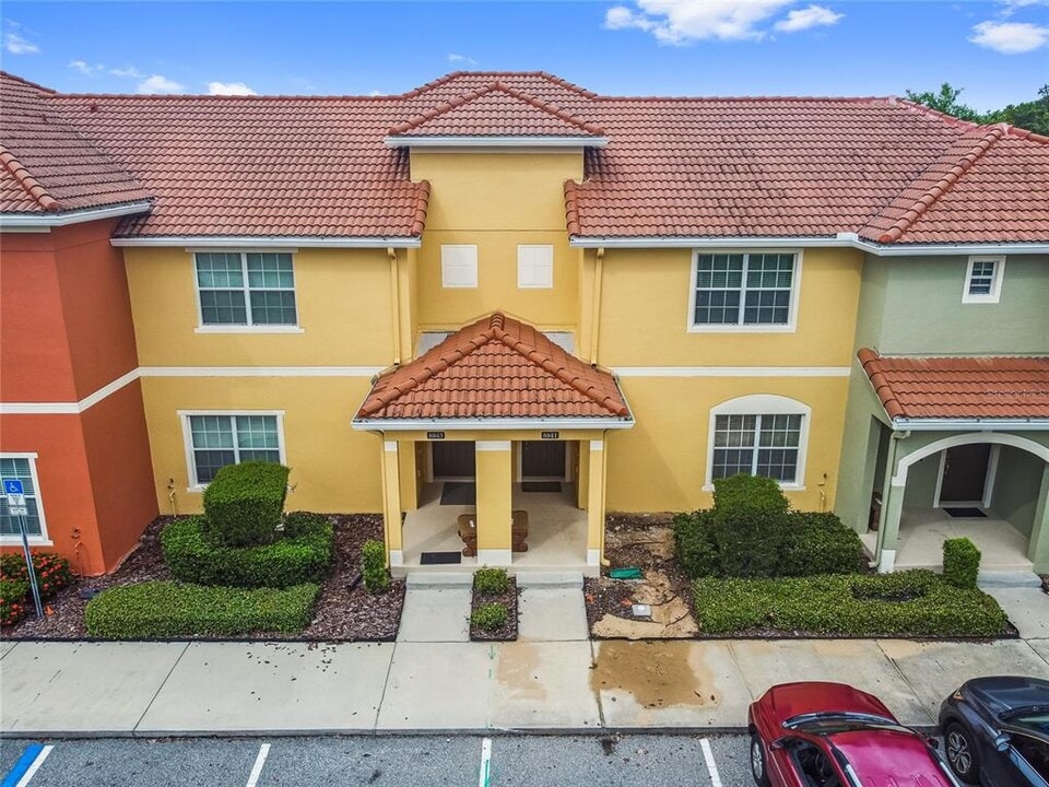 8841 Candy Palm Rd in Kissimmee, FL - Building Photo