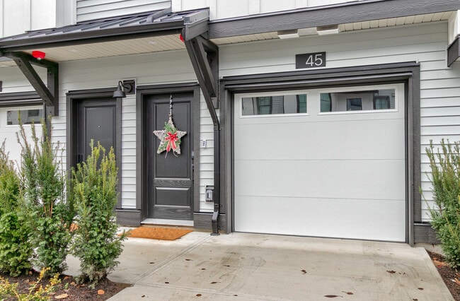 property at 7967 197 St