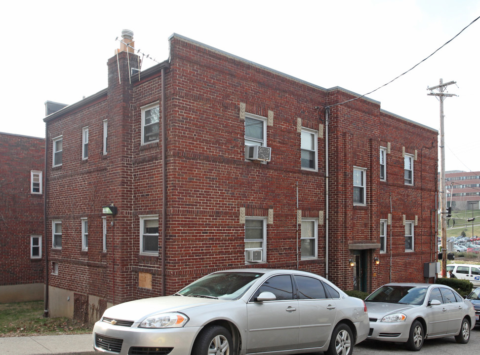 Ludlow 960 in Cincinnati, OH - Foto de edificio