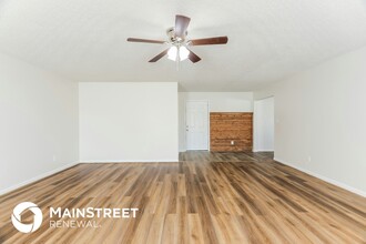 225 Sunrise Dr in Odenville, AL - Building Photo - Building Photo