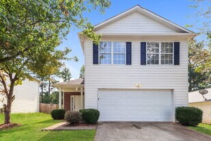6319 Klondike River Rd in Stonecrest, GA - Building Photo