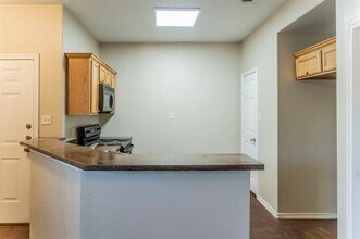 122 Sunburst Ct in Weatherford, TX - Building Photo - Building Photo