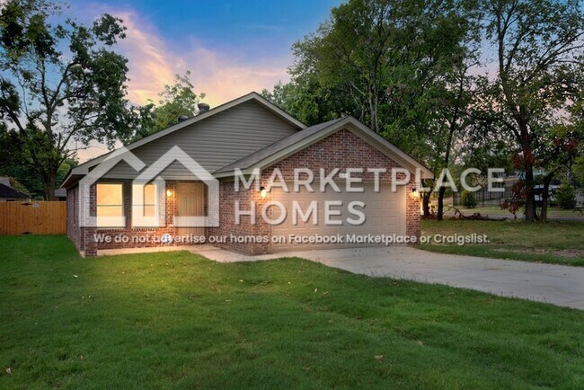 814 W 21st St in North Little Rock, AR - Building Photo - Building Photo