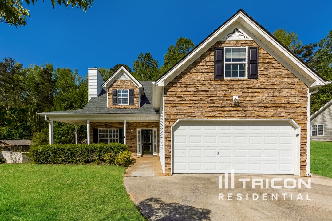 2054 Laird Rd in Hiram, GA - Building Photo