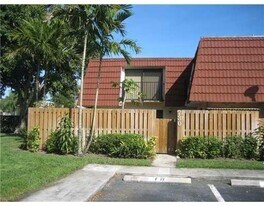 730 NW 98th Cir in Plantation, FL - Building Photo