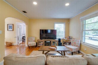 407 NE 8th St in Gainesville, FL - Building Photo - Building Photo