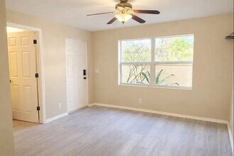 420 SE 18th Ct in Fort Lauderdale, FL - Building Photo - Building Photo