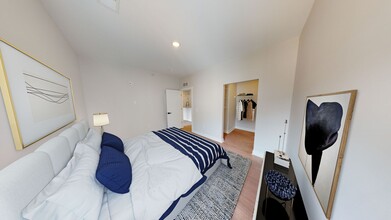 855 S Washington Ave in Lansing, MI - Building Photo - Building Photo