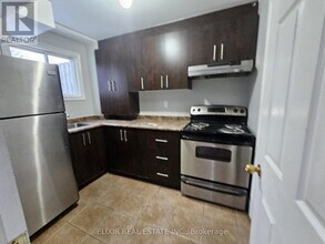 4 Lonestar Crescent in Brampton, ON - Building Photo - Building Photo