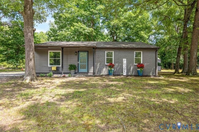 property at 4701 Lucinda Ln