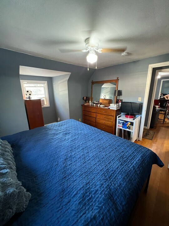 2505 Girard Pl in Union, NJ - Building Photo