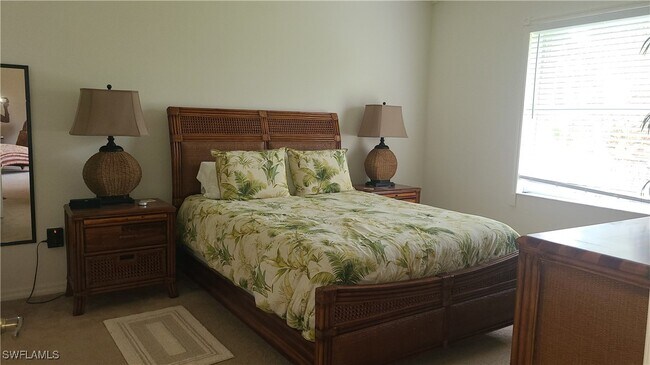 property at 445 Robin Hood Cir