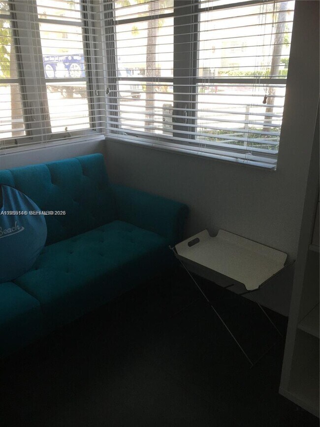 1600 Euclid Ave in Miami Beach, FL - Building Photo - Building Photo