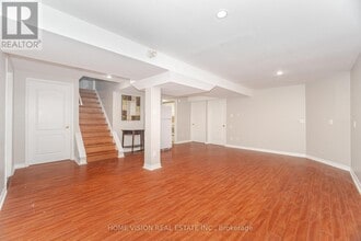 799 Silverthorn Mill Ave in Mississauga, ON - Building Photo - Building Photo