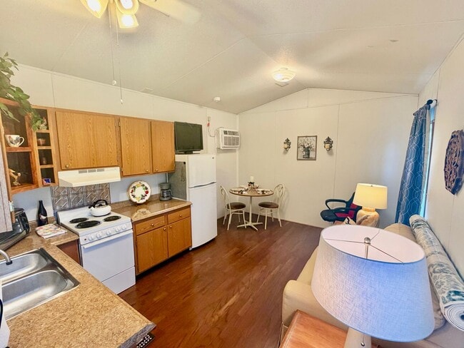 30540 Wooley Springs Rd in Toney, AL - Building Photo - Building Photo