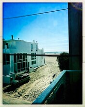 15 Spinnaker St, Unit 3 A in Marina Del Rey, CA - Foto de edificio - Building Photo