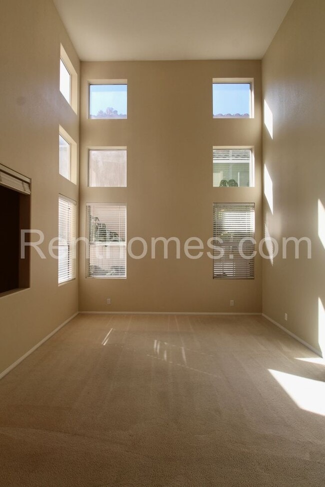 12535 Swan Canyon Pl in San Diego, CA - Building Photo - Building Photo