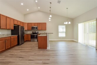 1232 Salisbury Dr in Winter Haven, FL - Building Photo - Building Photo