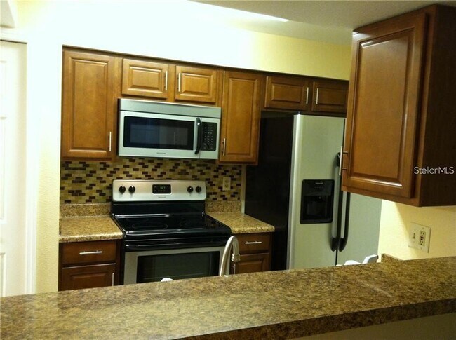 3004 Parkway Blvd in Kissimmee, FL - Building Photo - Building Photo