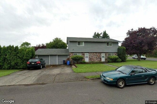 property at 710-712 NE 15th Ave