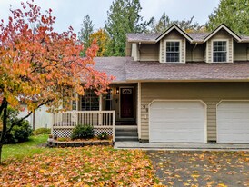 99 Sunset Pl in Longview, WA - Building Photo