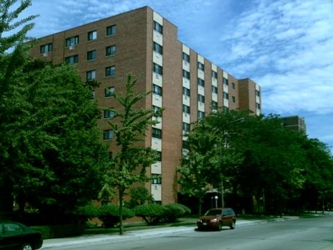 Ebenezer Primm Towers in Evanston, IL - Building Photo - Building Photo