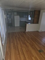 8464 Cleveland Ave NW in North Canton, OH - Building Photo