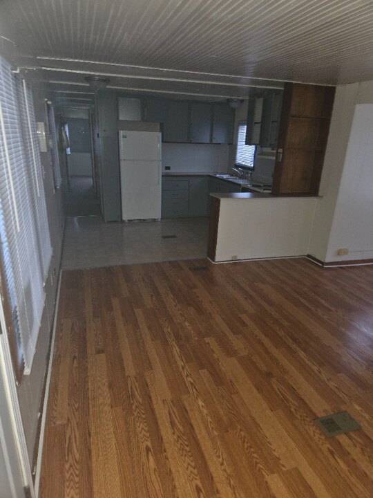 8464 Cleveland Ave NW in North Canton, OH - Building Photo