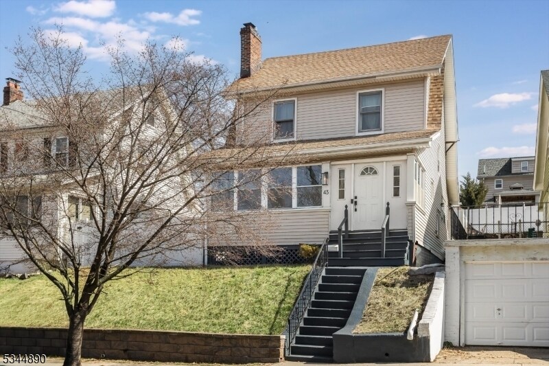 43 Berkeley Pl in Bloomfield, NJ - Building Photo