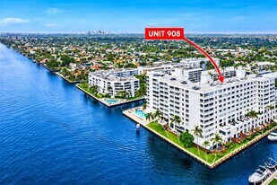 3100 NE 48th St in Fort Lauderdale, FL - Building Photo