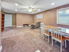 32380 Maplewood St in Garden City, MI - Building Photo - Building Photo