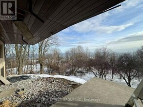 11 Redland Crescent W in Toronto, ON - Building Photo - Building Photo