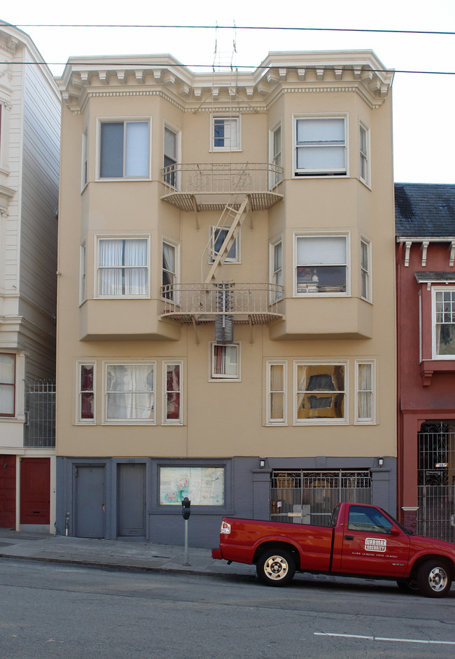 1653-1655 Sacramento St in San Francisco, CA - Building Photo - Building Photo