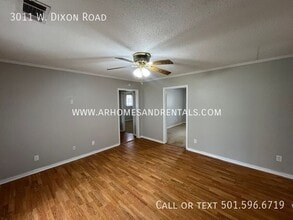 3011 W Dixon Rd in Little Rock, AR - Foto de edificio - Building Photo