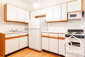 634 W Barry Ave, Unit 103 in Chicago, IL - Building Photo - Building Photo