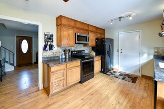 4559 S Ouray Way in Aurora, CO - Building Photo - Building Photo