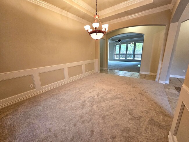 1001 Niagara Falls Dr in Mansfield, TX - Foto de edificio - Building Photo