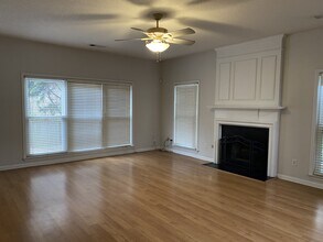 2706 Cottesford Dr SE in Smyrna, GA - Building Photo - Building Photo