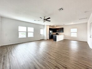 6017 Lofgren Cv in Austin, TX - Building Photo - Building Photo