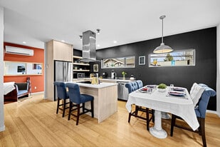 4036 Linden Ave N in Seattle, WA - Building Photo