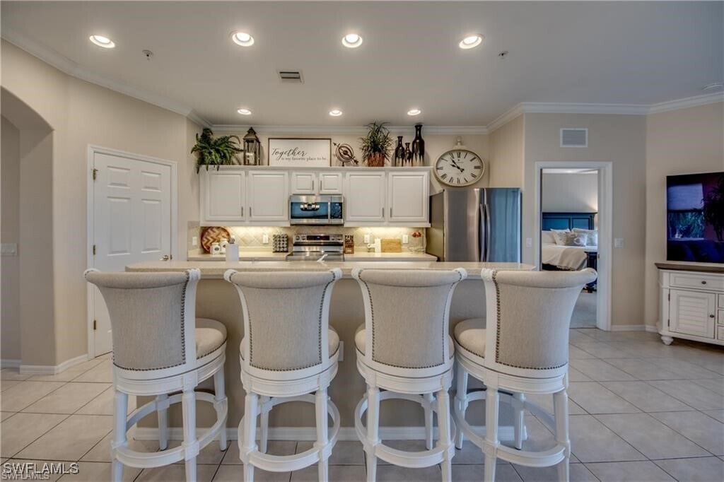 14776 Calusa Palms Dr in Ft. Myers, FL - Building Photo