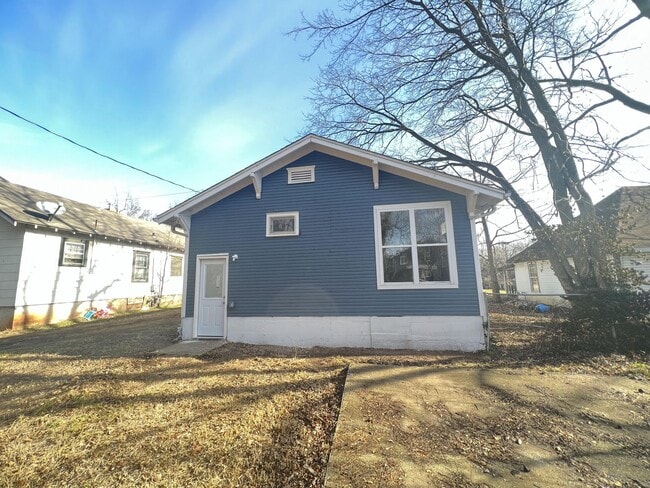 property at 539 S Fort Ave