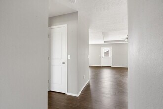1275 Habersham St in Republic, MO - Foto de edificio - Building Photo